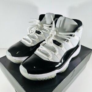 Jordan 11 “Concord” (2018) Size 9